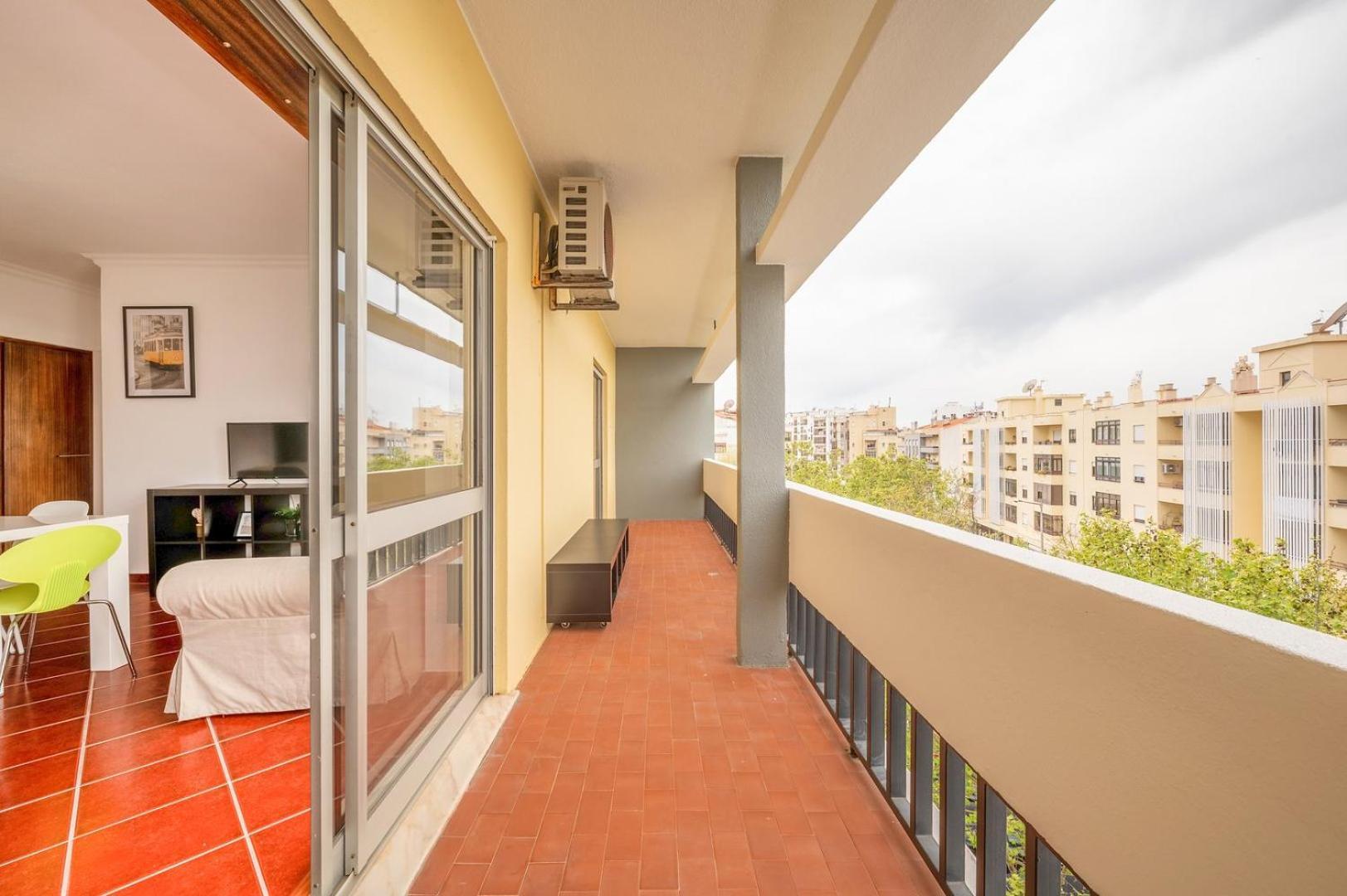 Guestready - Glowing Hideaway In Almada Room photo