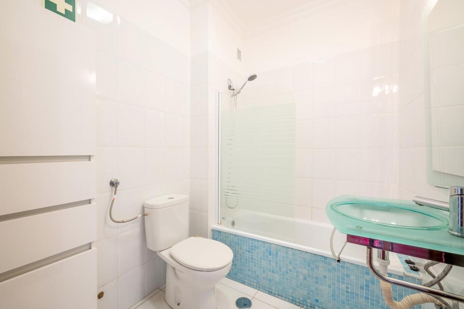 Guestready - Glowing Hideaway In Almada Exterior photo