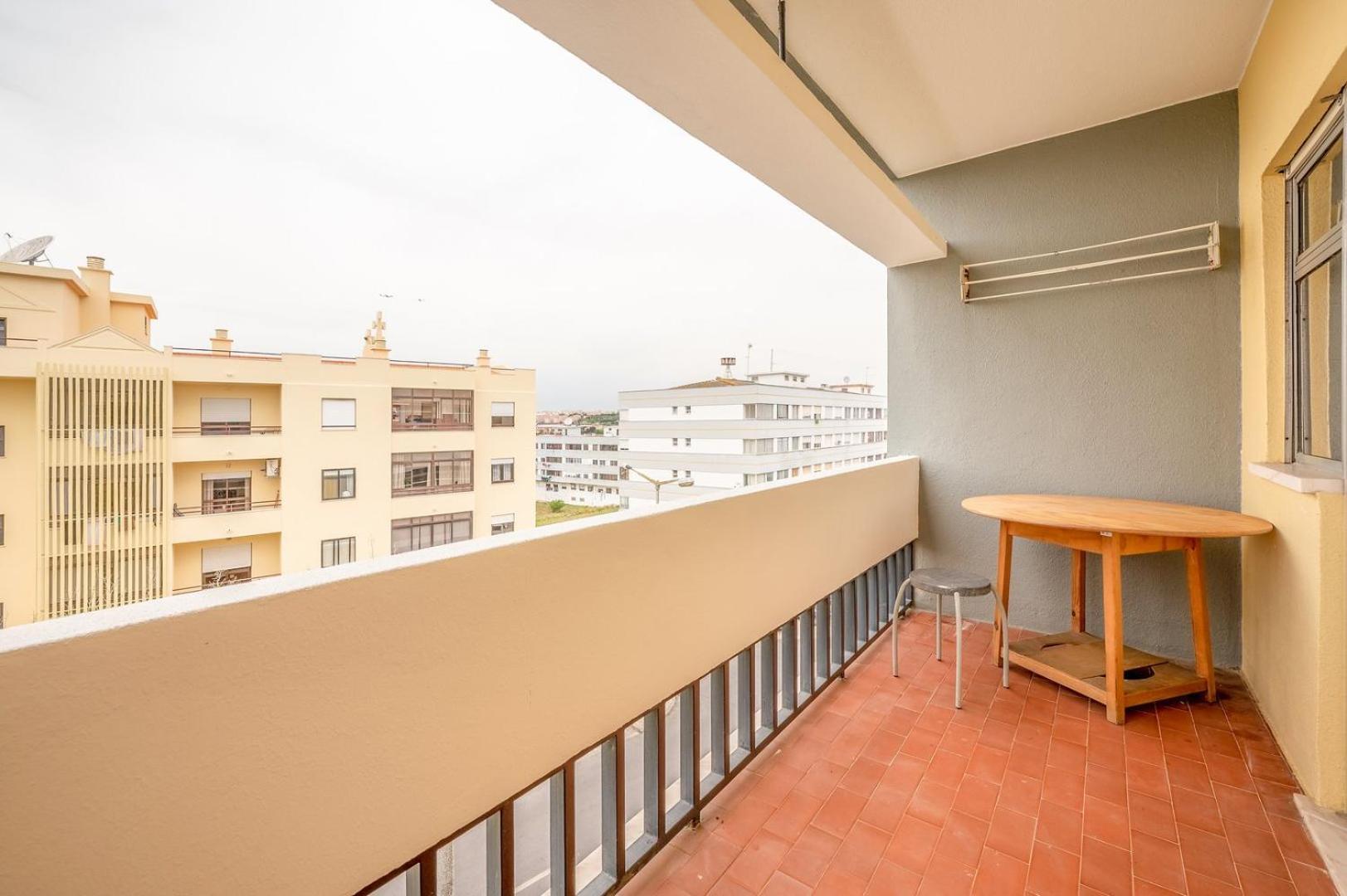 Guestready - Glowing Hideaway In Almada Room photo