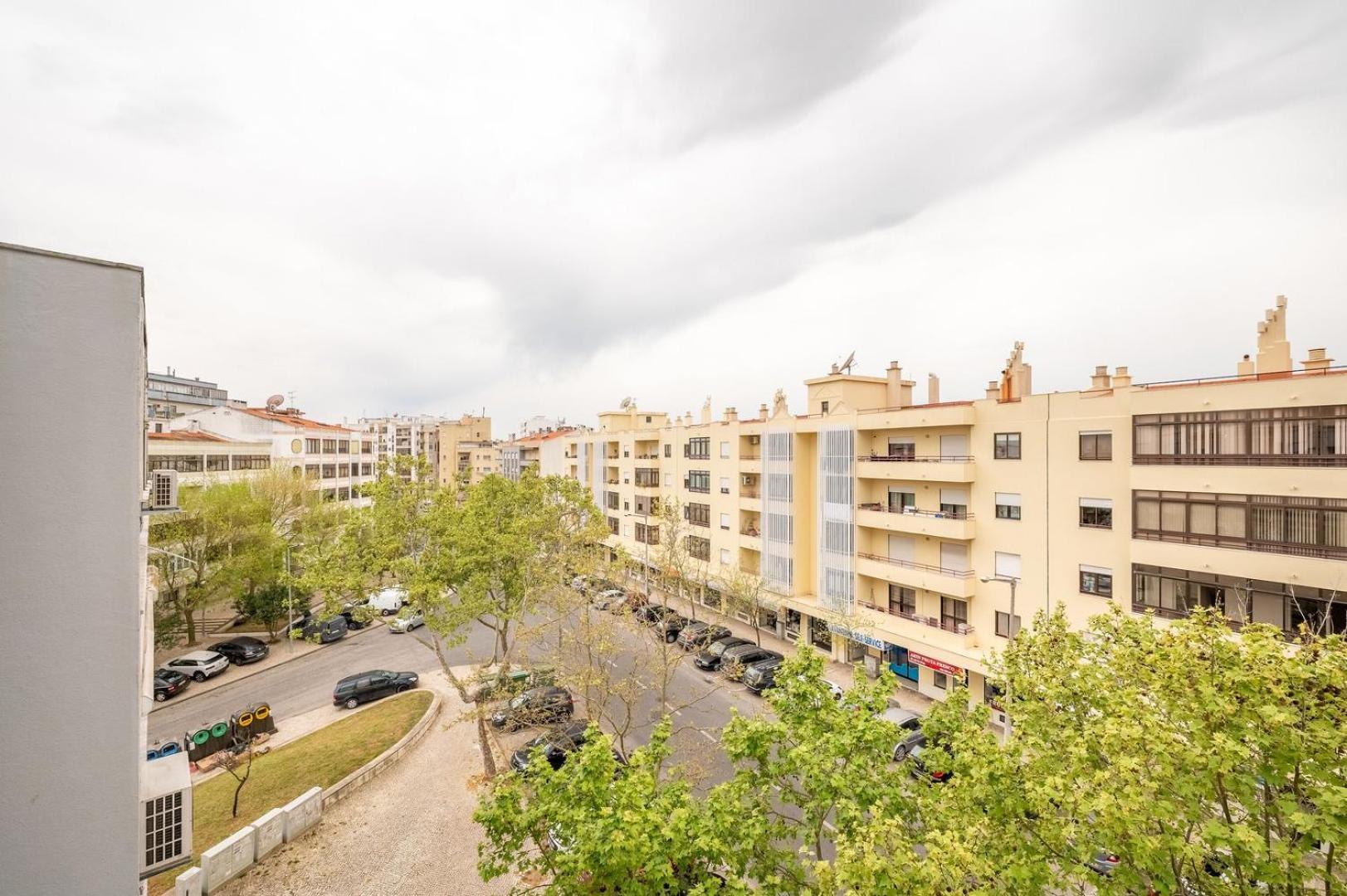 Guestready - Glowing Hideaway In Almada Room photo